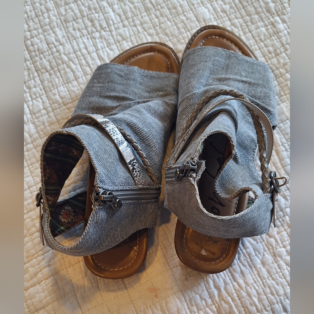 Blowfish Malibu brown fabric casual sandals size 8.5 - Picture 6 of 10